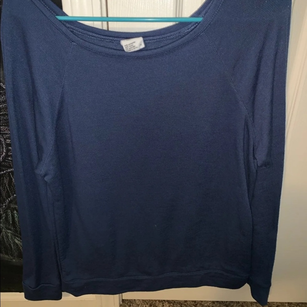 Women’s long sleeve comfy t-shirt